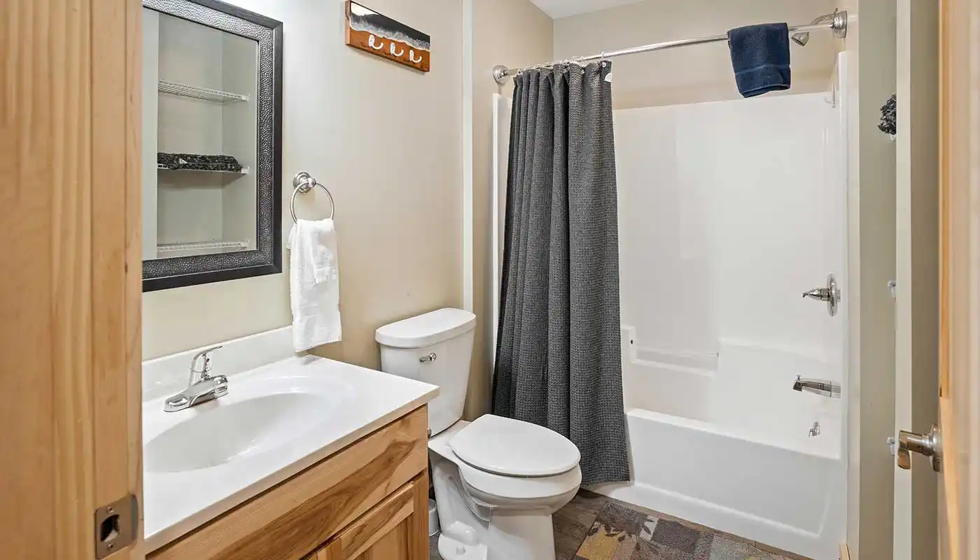 Thomas Parkside Cottages business image in Oscoda, MI
