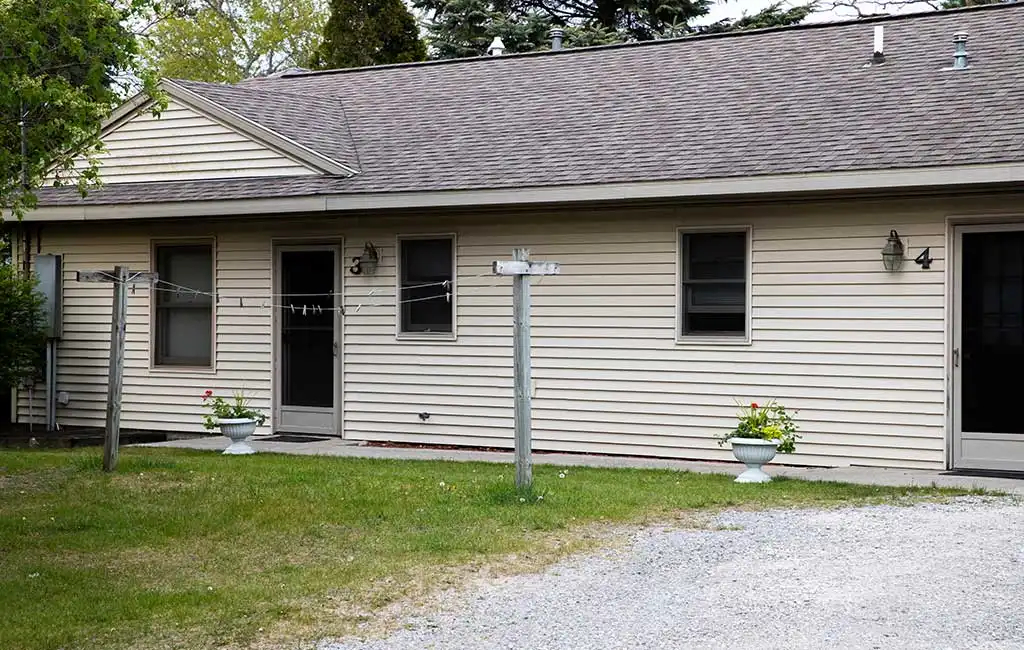 Thomas Parkside Cottages business image in Oscoda, MI